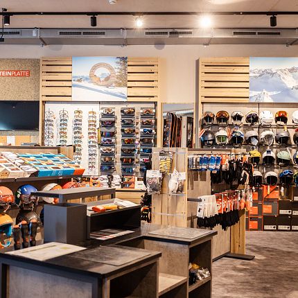 Servicestation_Steinplatte_Mader