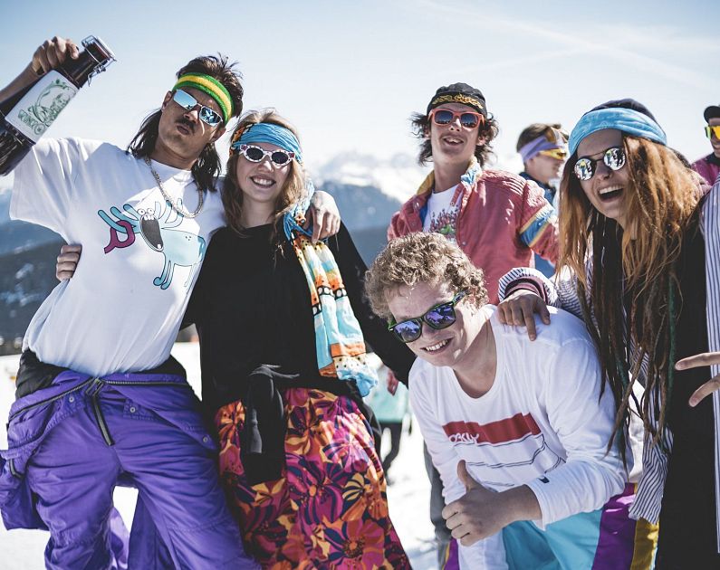 Feiern Snowpark Steinplatte